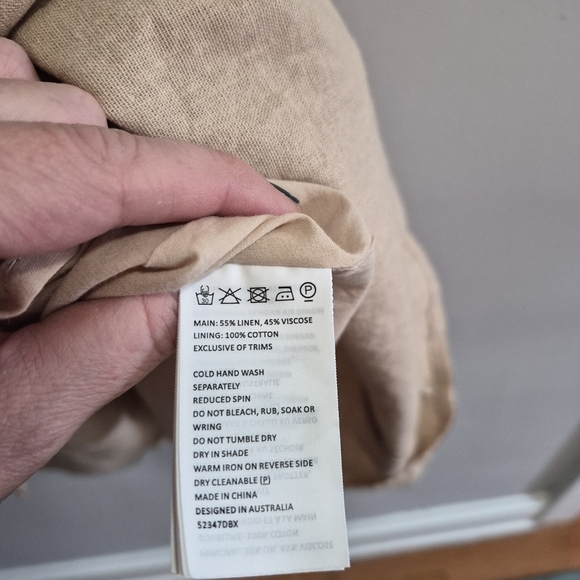 Bardot NWT Shelby Linen Oatmeal Midi Dress with Buttons Size 8 - Picture 6 of 8